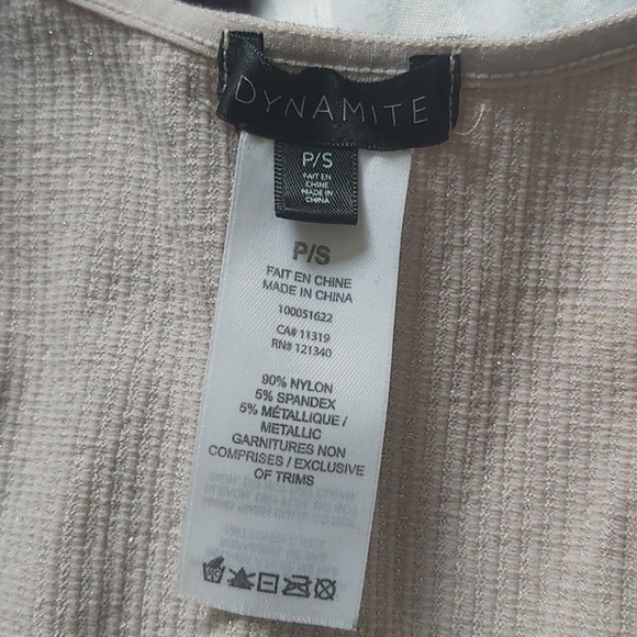 Crop top - Picture 3 of 4